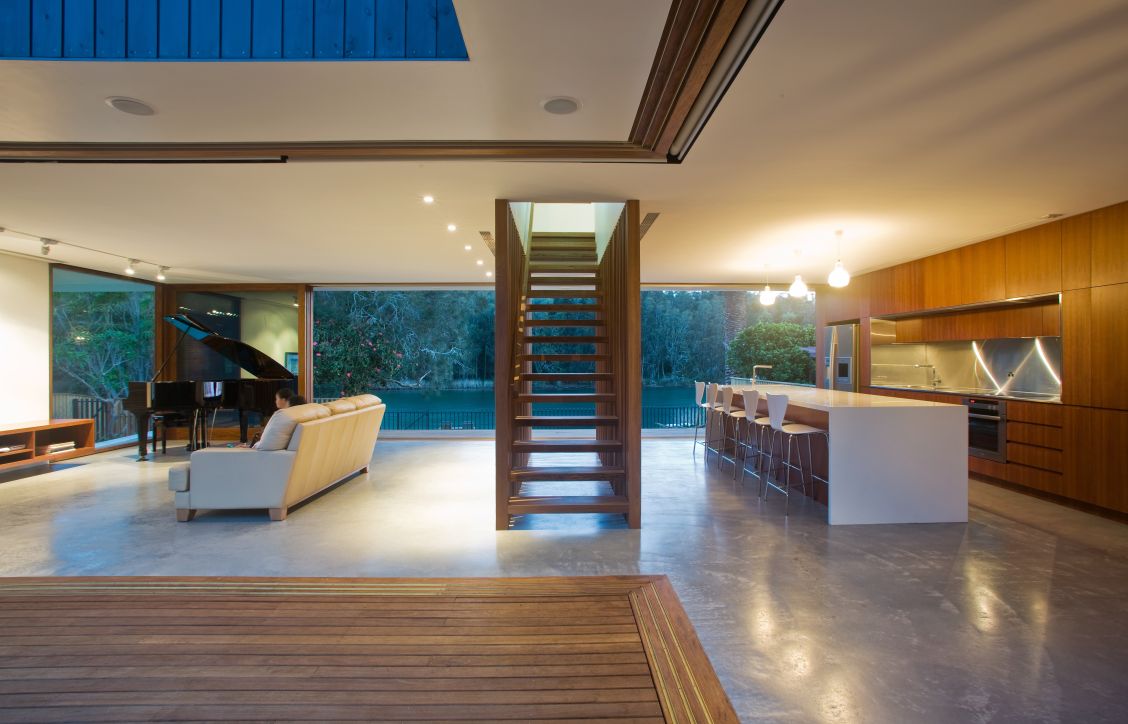 Wimbledon Ave PQ 097